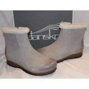 Dansko  Mitzy Stone Suede Bootie, Faux Fur Trim  Women Size 38 (7.5-8 US)  NIB